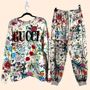 Gucci Flora Sweatshirt Jogger Set